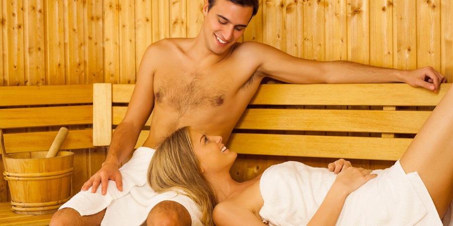 Винтажное секс видео зрелой русской пары после сауны и бассейна